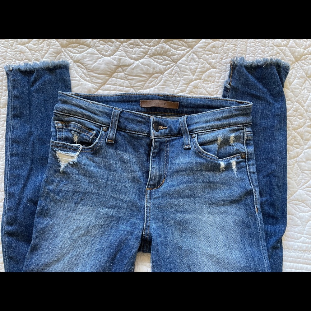 Joe’s Icon Skinny Jean